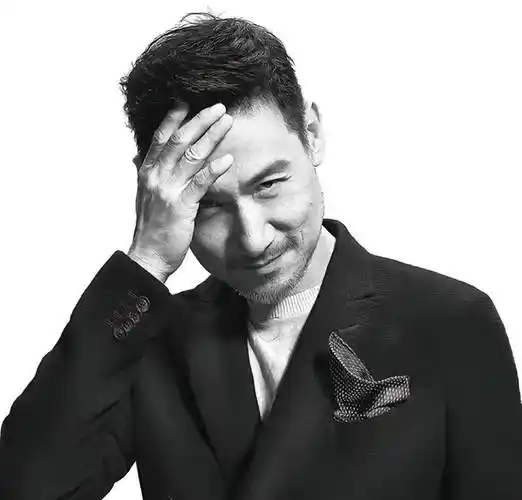 原创歌神张学友60岁拼命打工而周杰伦30岁财富自由