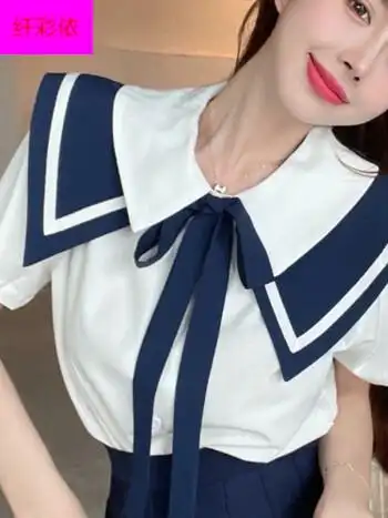 纤彩依初中生高中生女生女学生少女装网红小个子穿搭白色衬衫百褶短裙