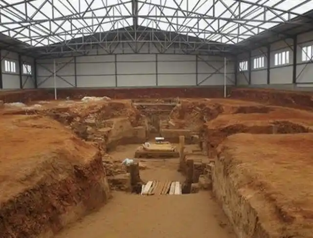 长白山中的古墓,处处透着诡异,难怪《鬼吹灯》中会反复提到此事