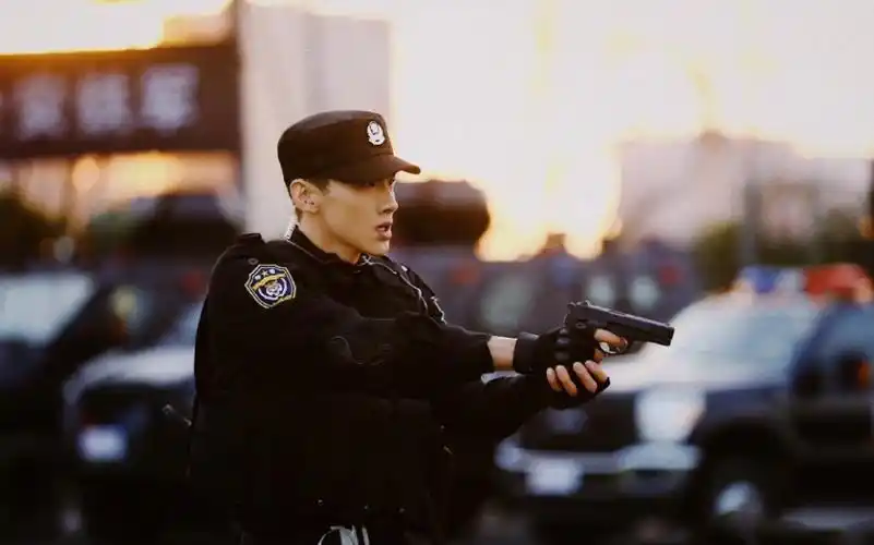 【邢克垒|白敬亭】江宁特警还是得看邢队!-影视综视频-搜狐视频