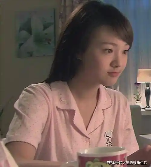 曾日赚208万,今却无力执行罚款,郑爽的热搜是愚人节最大的笑话_胡彦斌