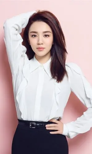 王晓晨美照,清丽容颜搭配各种发型,网友:美的令人窒息!