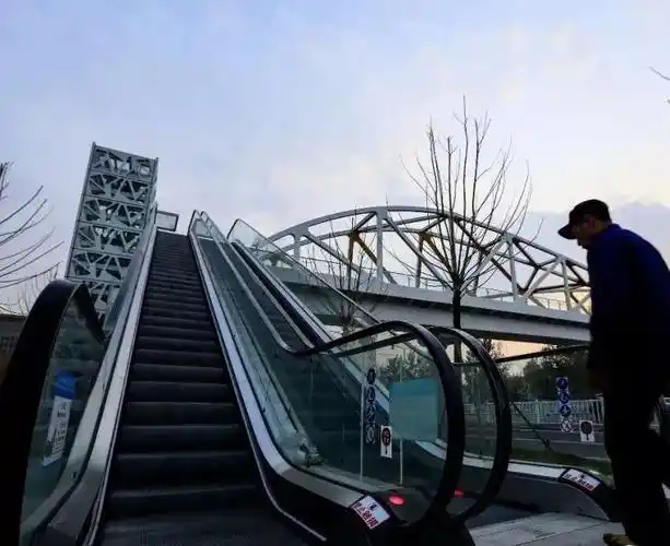 开启全自动模式潍县中路3座天桥大升级