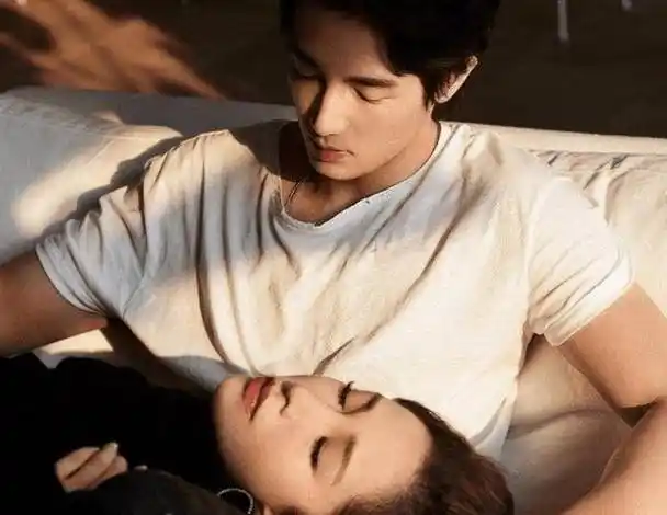 自1998年至今,萧亚轩早已换了近20个男友,但没有人感觉她有哪些难题