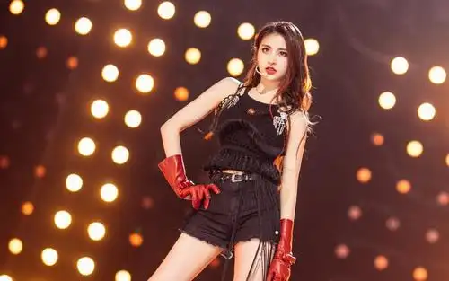 金子涵性感图片壁纸