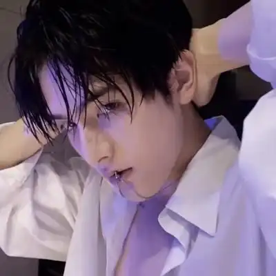 2023年最帅男头像 105张2023年最火帅气男生微信头像_男生微信头像_头