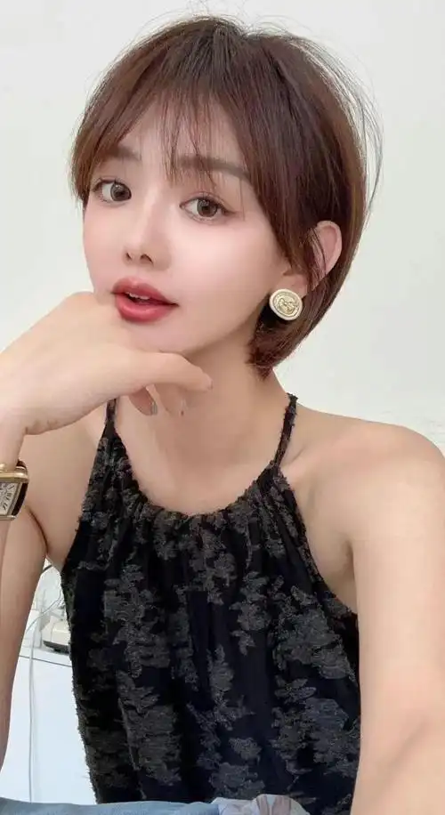 女士超短发 100 款合集,个性时尚美美哒,值得尝试