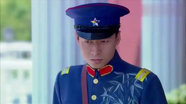 情定三生:卓尔被打伤,如今已经无法行走,差点就暴露行踪