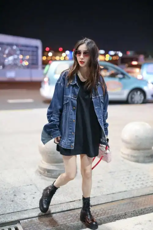 angelababy超话#杨颖#190915·机场图要星光要月亮 要世界投降 更要你