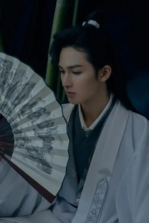 朱正廷古风写真大片长袍造型风度翩翩