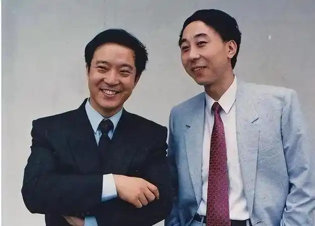 他是春晚"钉子户",却因当县长妻离子散,64岁为谋生在节目晕倒|相声