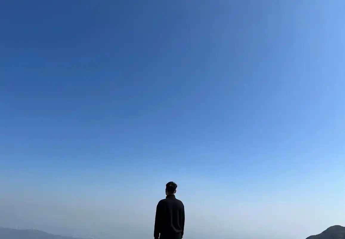 热门 如果一直不谈恋爱 真的会等到一个很好的人吗#背影 # - 抖音