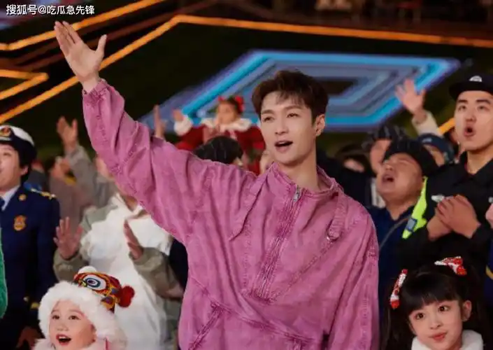 张艺兴讨好贾玲包场?宋轶黑料被大起底?马丽春晚是?