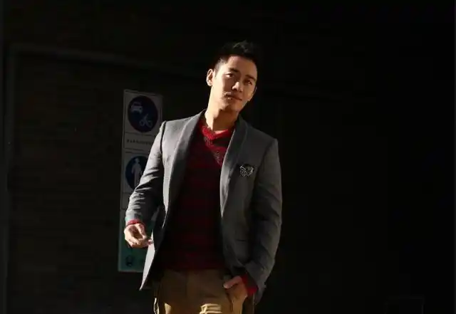 宁静前男友为李易峰做配角,反派演出喜剧的味儿