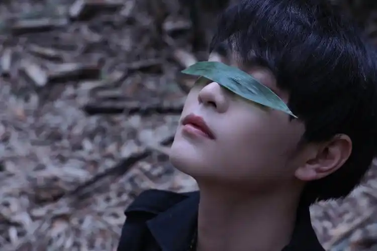 男生森系氛围感写真