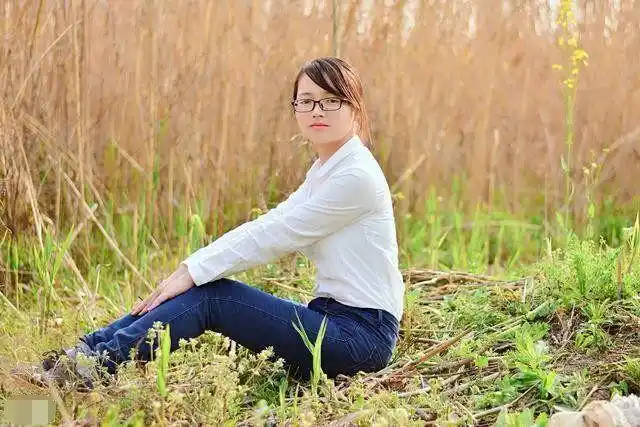 这类农村女孩真奇怪学历高又漂亮农民的儿子却不敢娶