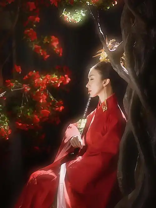 盘子女人坊古装写真|《扶摇》穿出最美红衣女子!