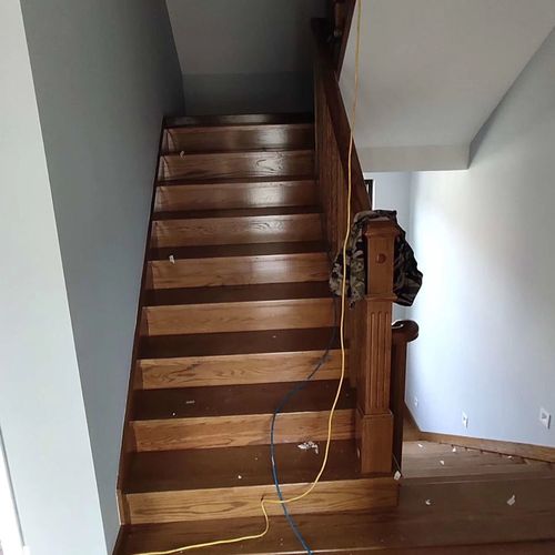 实木楼梯美国红橡木楼梯别墅实木楼梯护栏扶手踏步定制