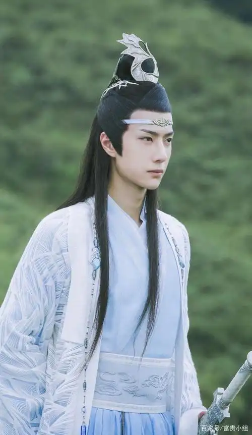 王一博的蓝湛造型高清图,张张都能帅哭观众