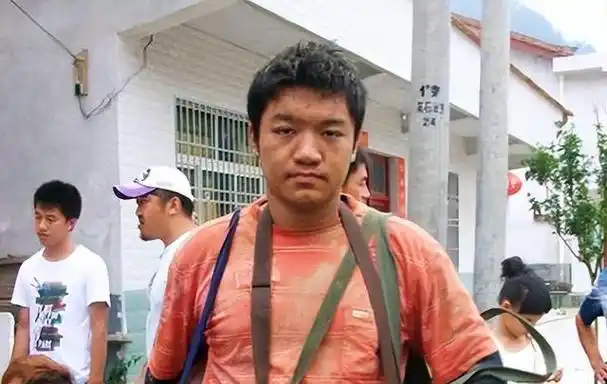 看看张一山和杨紫,再看看尤浩然:没天赋不努力,至今还在吃老本