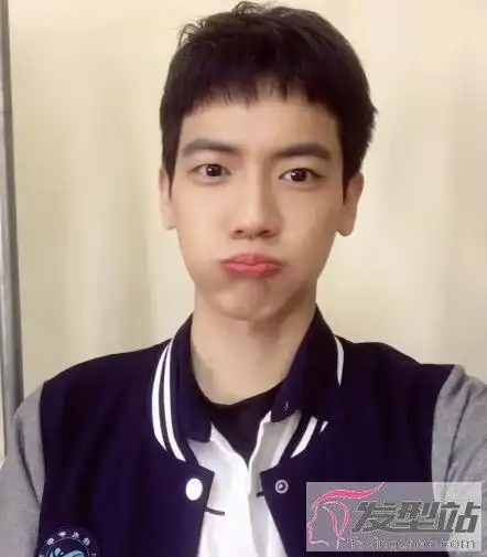 男生刘海怎么剪好看 想要瘦脸帅气就这样剪