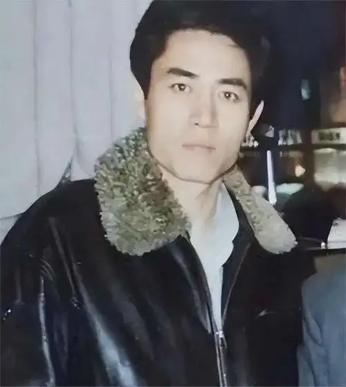 善恶终有报被一句话惹祸上身的陈宝国在揭露演员的遮羞布