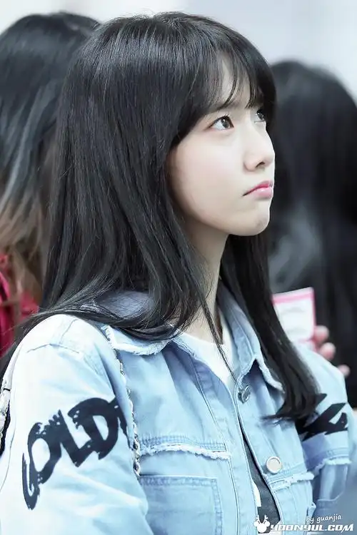 建一个林允儿图楼