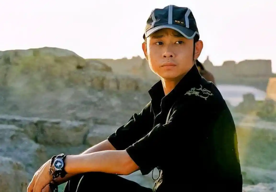 曾经, 那英讽刺听刀郎歌的人都是农民 杨坤讽刺刀郎唱的都不叫 - 抖音