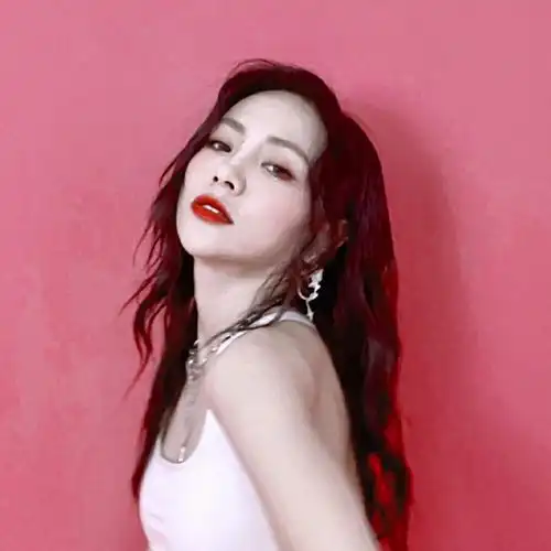 女爱豆头像谢可寅黎汐辰谢可寅头像the9赞评论更多