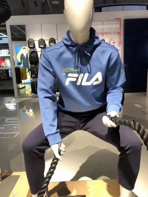 26615866159661590斐乐男子连帽卫衣尺码:170 175 180