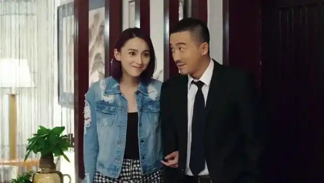 等爱回家:俩准女婿上门,没有对比就没有伤害,大女婿做事太离谱