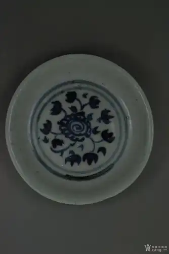 瓷器 明 明空白期 青花折枝菊花纹盘