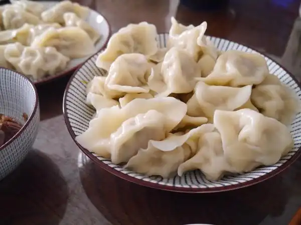 昊妹要苦练厨艺做的猪肉白菜水饺