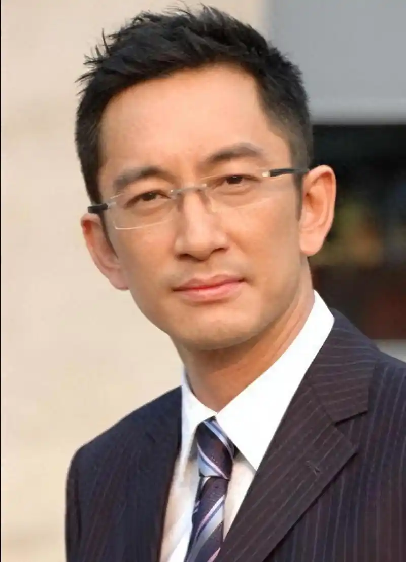 四位香港男星:越老越帅的秘诀 苗侨伟,任达华,吕良伟,吴启华,四位香港