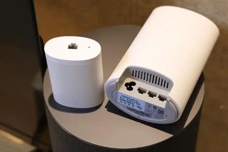 子母路由器将成为主流趋势?华为q2 pro电网组态,轻松覆盖