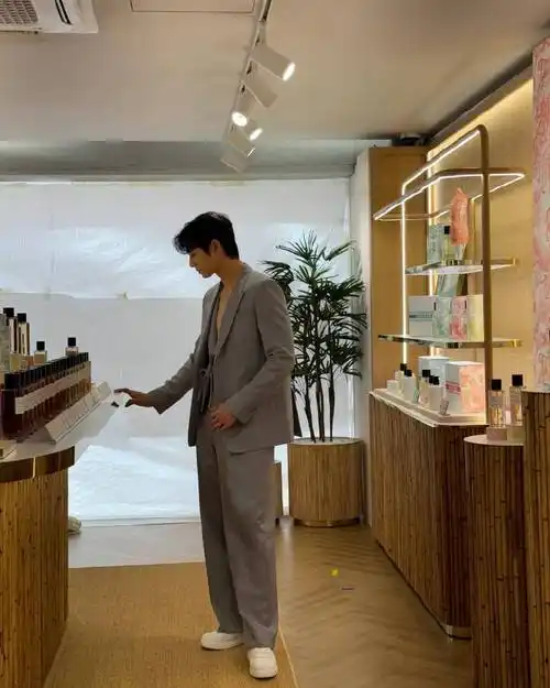 车银优0706首尔安可演唱会##diormera##diorsummer