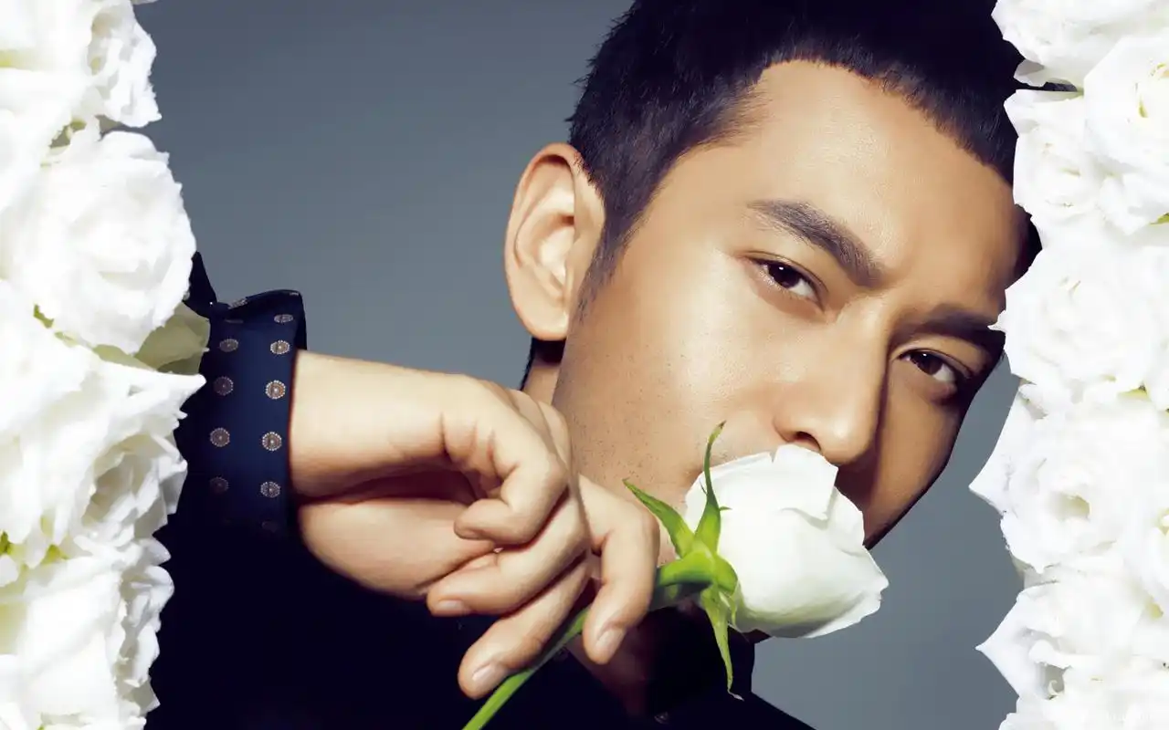 同是许文强周润发一个动作甩黄晓明十座城