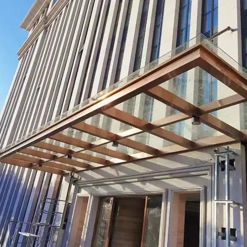 钢结构玻璃雨棚公司厂区门口钢结构工程地下车库入口玻璃雨棚定制