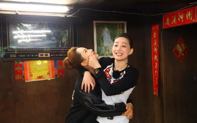 花样年华第二季李斯丹妮李斯丹妮杨紫相爱相杀过程全记录