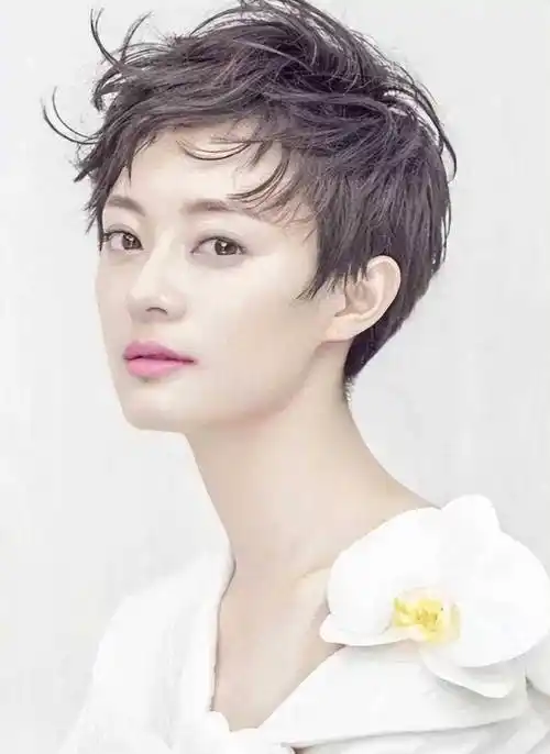 眼万年的短发美女,郭采洁孙俪袁立,个个美出新高度_演技_造型_女明星