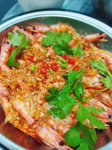 蒜蓉蒸虾 金晴天做的蒜蓉蒸虾金晴天