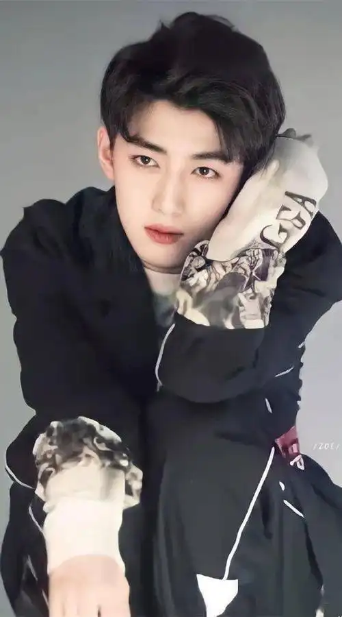 手机壁纸刘昱晗