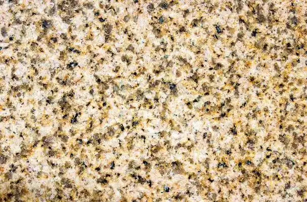 与其他常见建材相比,黄金麻石材在美观度,耐久性以及