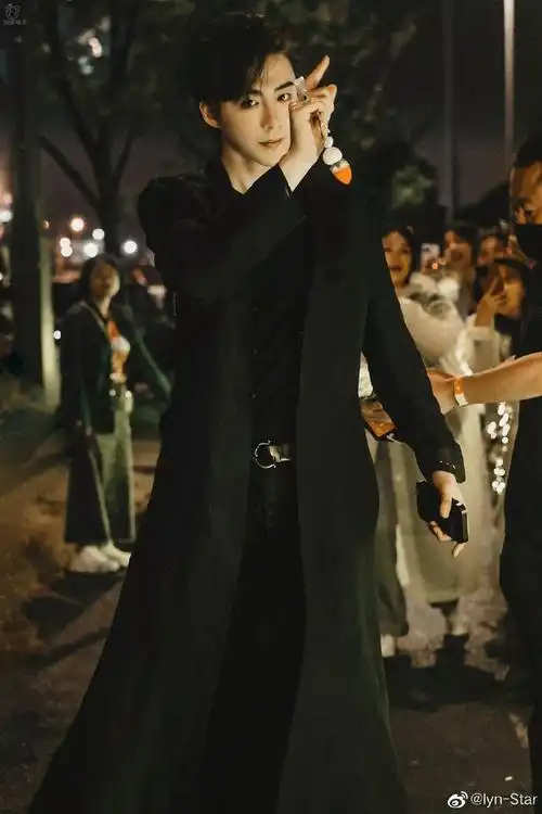 这照片拍的,简直了,大片既视感#刘宇宁#.摩登兄弟超话.