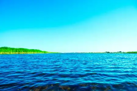 大海湖泊风光图片-大海湖泊风光素材-大海湖泊风光插画-摄图新视界