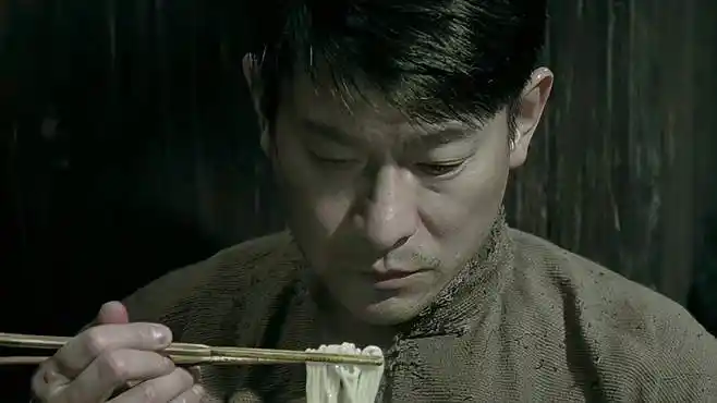 新少林寺:有一种香叫刘德华吃面,大口吸嗖甭提多美味,看饿了