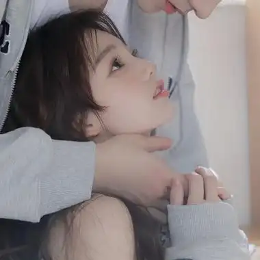 真人情侣头像超甜高清一对两张图片情侣头像二人专用微信图片大