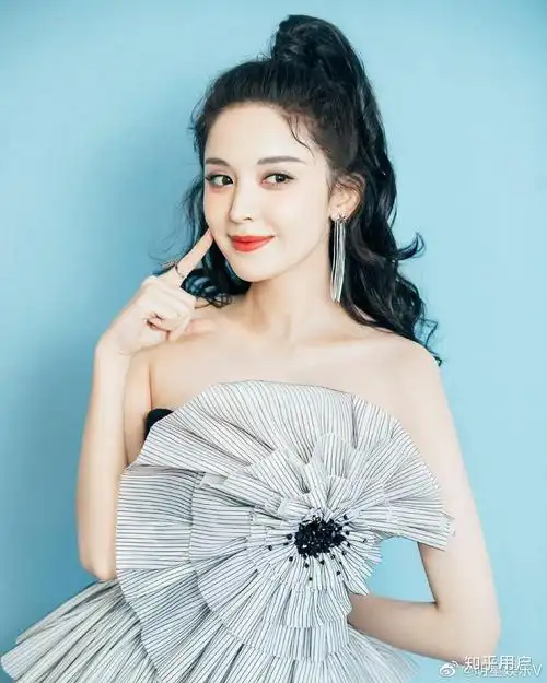 中国女演员中颜值最高的前三是谁