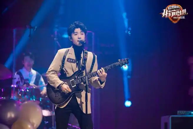 王北车我们的乐队##王俊凯王北车合唱想见你