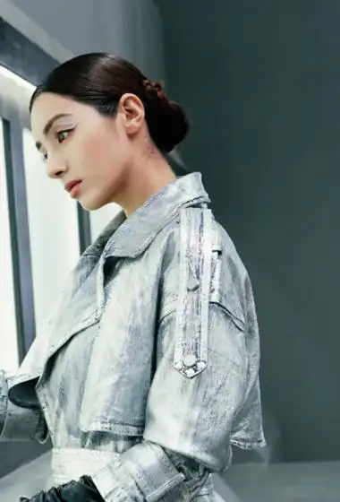 麦迪娜未来感时尚写真图片66